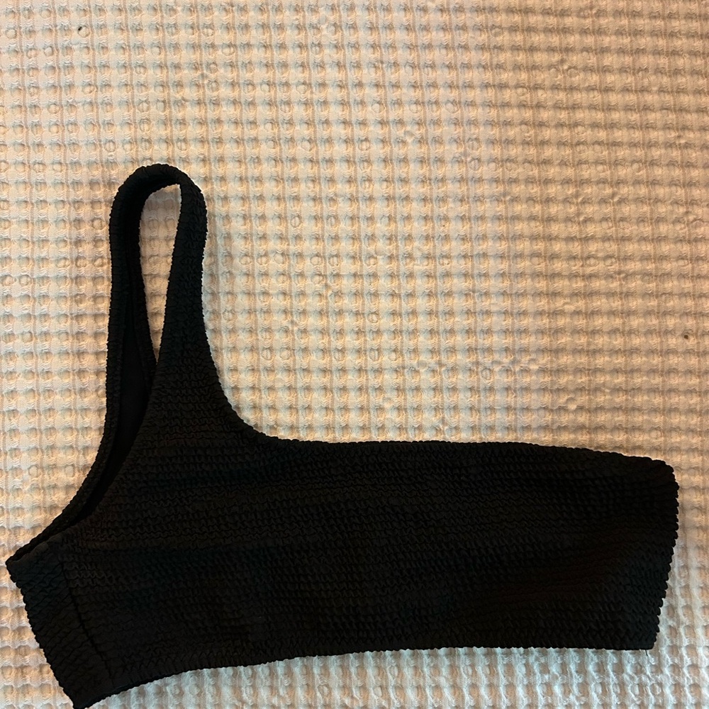 Black One-Shoulder Textured Top